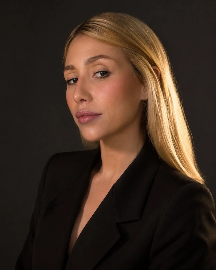 Retrato profissional de Bianca Mendes
